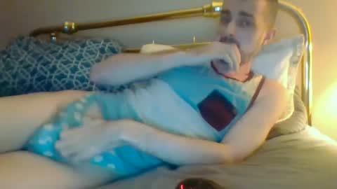 julianjj2001 online show from February 20, 11:54 pm