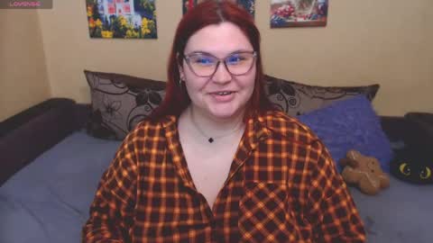 Jul online show from April 18, 7:07 pm