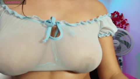 julie_preston online show from May 15, 10:17 pm
