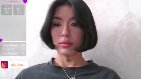 julie_turner_ online show from October 24, 10:49 am