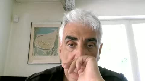 julien00663 online show from May 1, 1:38 pm
