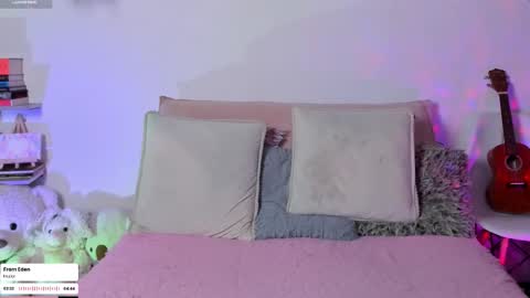 Juli  online show from March 8, 3:21 am