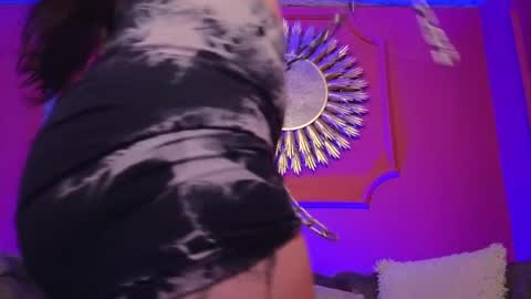  Julieta  online show from December 14, 12:00 pm