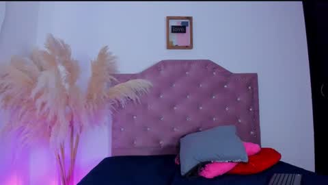 Snapshot of julietagames69 chatting on October 4, 3:59 am Julieth Gomez online show from October 4, 3:59 am