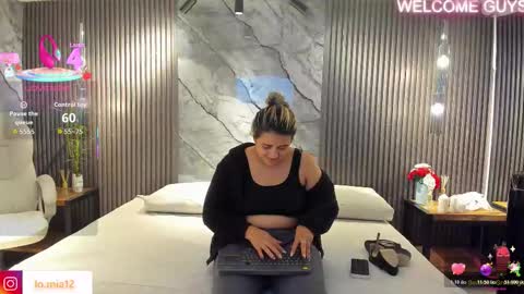 Julietha online show from January 17, 2:21 am