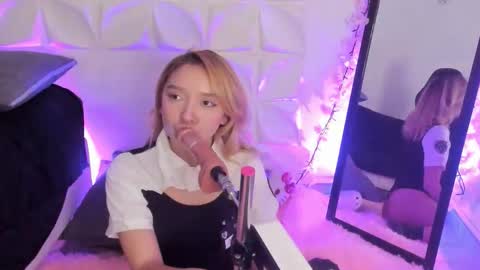 Julieth online show from November 26, 9:11 pm