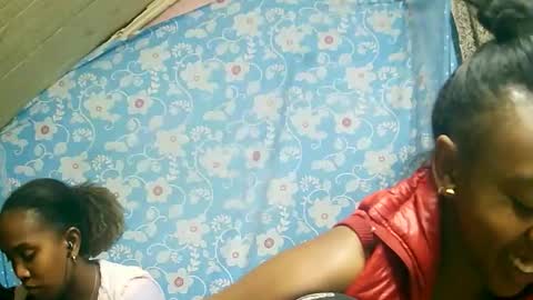 juliette9794 online show from September 28, 6:06 pm