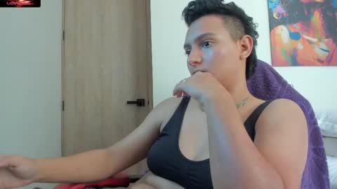 Julya Smith online show from May 26, 3:18 pm