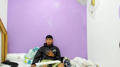 junior_bigcock3 online show from January 9, 3:04 am