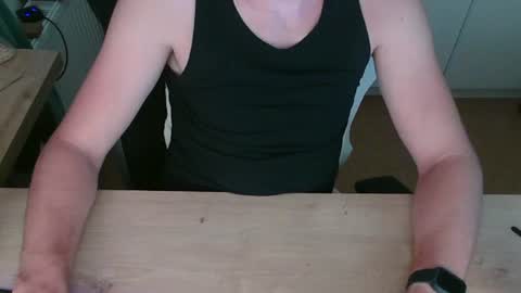 junk2711 online show from June 30, 4:28 pm