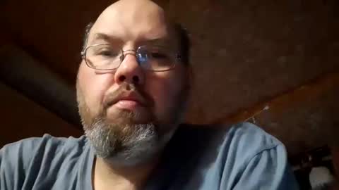 just_hangin_around online show from September 22, 3:49 pm