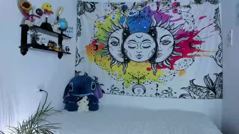 Sofia online show from November 10, 4:10 pm