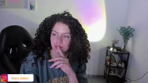 Sofia online show from March 5, 6:50 pm