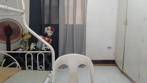 Cyril online show from April 24, 2:46 am