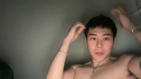 justhereforfuns7t online show from December 17, 4:30 am