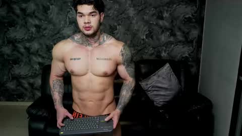 justin clark1 online show from February 17, 3:38 am