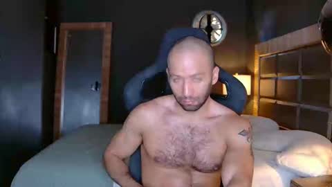 Justin online show from March 5, 1:50 pm