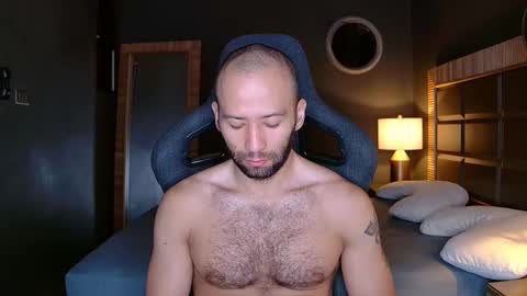 Justin online show from February 19, 10:23 am