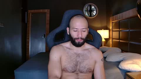 Justin online show from January 12, 1:16 pm