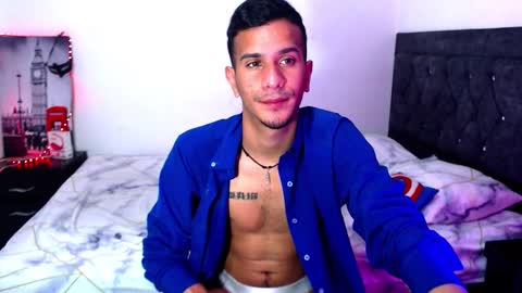 Snapshot of justin_melendez chatting on October 23, 7:04 pm JUSTIN online show from October 23, 7:04 pm