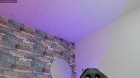  justin  online show from March 16, 5:44 am