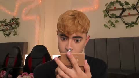 Justin online show from September 23, 11:26 am