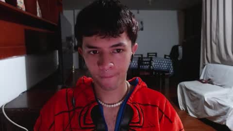 Justine online show from October 14, 4:15 am