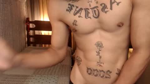 justine_hunk online show from January 10, 7:03 am