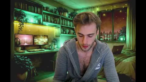 Hologram Guy online show from May 11, 7:48 am