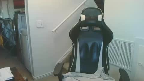 justintym69 online show from March 6, 8:16 pm