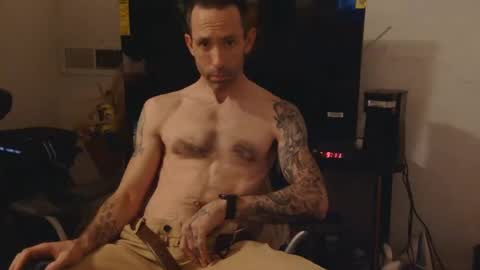 justjay3224616 online show from October 31, 2:12 am