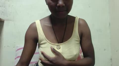 Justlhot online show from December 5, 4:44 am