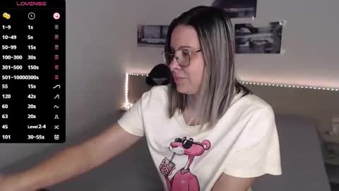 Julie online show from October 7, 5:47 am