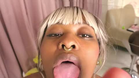 Nala online show from March 4, 7:30 am