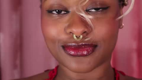 Nala online show from December 14, 5:13 am