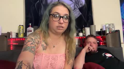 justthejohnsons online show from September 30, 9:31 am