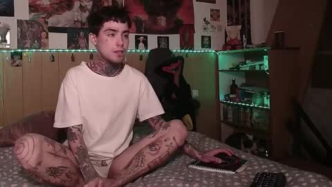 Juuzou hehim u can call me Juz online show from April 4, 6:26 pm