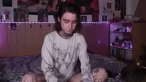 Juuzou hehim u can call me Juz online show from March 10, 5:06 pm