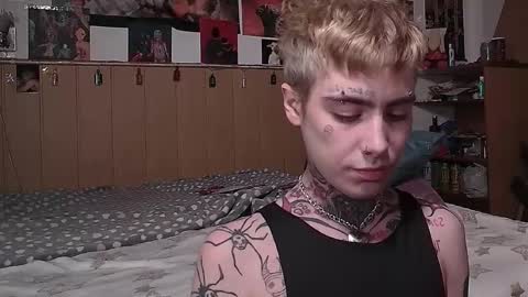 Juuzou hehim u can call me Juz online show from April 21, 4:25 pm