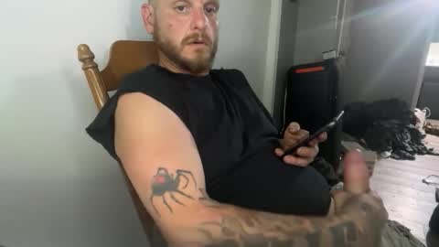 jwallsjr1987 online show from May 27, 7:27 am