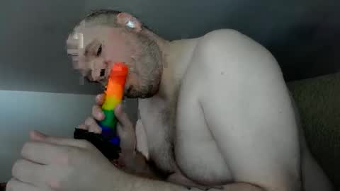 MidsizeBiGuy online show from March 15, 7:39 pm