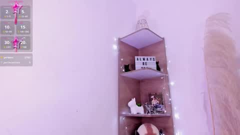 Kaela online show from December 13, 4:16 pm