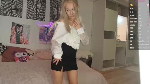 kaelyndra online show from March 7, 4:34 am