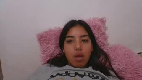 KAHELIINDEPENDENT MODEL online show from December 26, 3:16 am