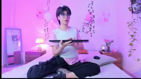 Kai online show from March 30, 9:04 pm