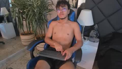 kai_storn online show from March 12, 11:58 am