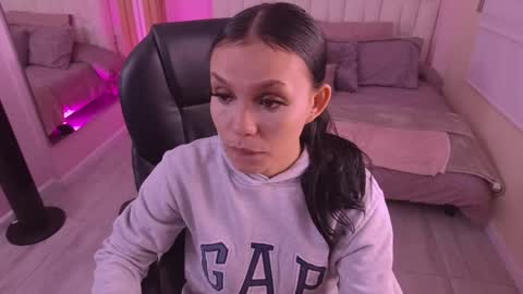 Kailie online show from May 30, 12:09 am