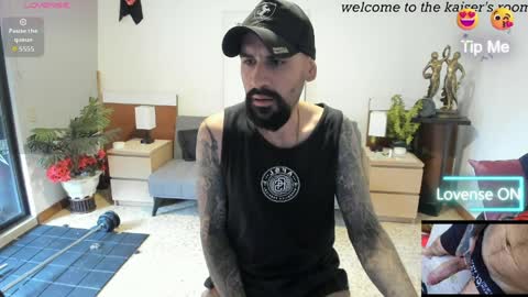 kaiser679 online show from April 8, 2:09 pm