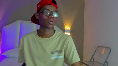 kaisonrouse online show from February 26, 7:39 pm