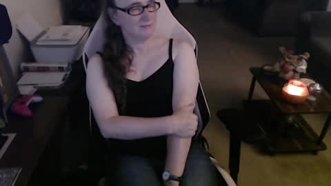 Camprincess331 online show from October 7, 2:29 am